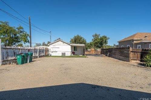 459 Tehama St, Fruto CA  95988-2530 exterior