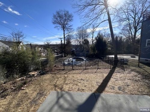 191 West St, Closter NJ  07624-1215 exterior