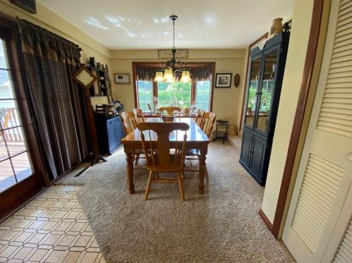 28 Bentley Ave, Greenville PA  16125-1847 exterior