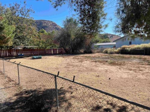 11263 Topo Ln, Lakeside CA  92040-5715 exterior