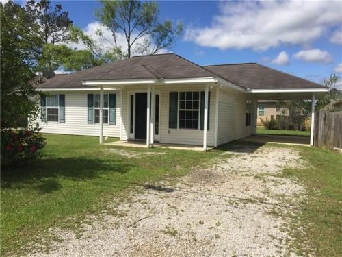 70111 6th St, Covington, LA 70433-6701