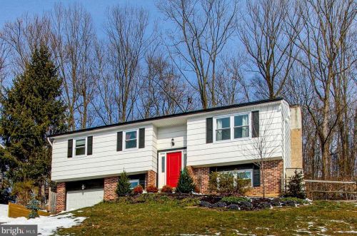 3313 Humpton Rd, Downingtown, PA 19372-1207