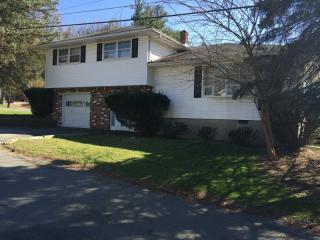 2 Richardsville Rd, Ogdensburg, NJ 07439-1130