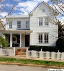 6 Ross St, Huntsville, AL 35806-5205