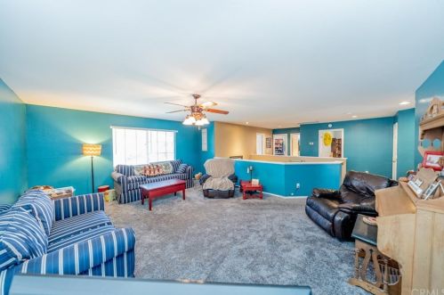 28 Del Brienza, Lake Elsinore CA  92532-0221 exterior