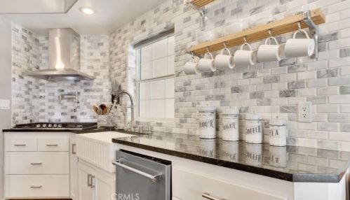 15414 Cuda Dr, Bakersfield CA  93307-9279 exterior