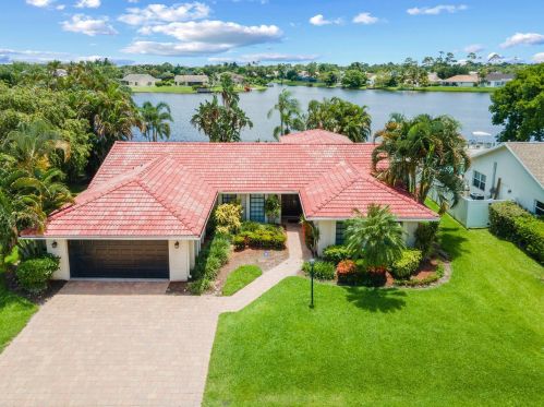 12853 Guilford Cir, West Palm Beach, FL 33414-5508