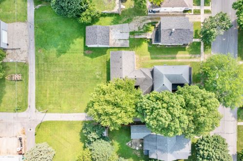 217 Spring Ave, Bellefontaine OH  43311-1803 exterior