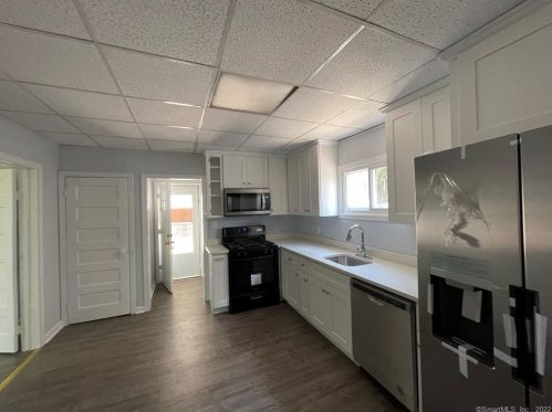 92 Herkimer St, Bridgeport CT  06604-1920 exterior