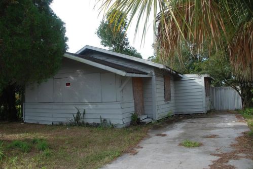 515 7th St, Grenelefe, FL 33844-3543