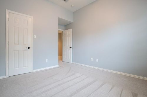 1519 Rustic Timbers Ln, Lewisville TX  75028-1432 exterior