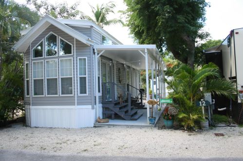 101551 Overseas Hwy, Key Largo, FL 33037-4546