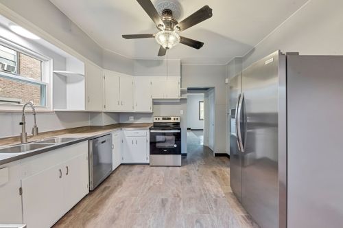 328 Moody Ave, New Castle PA  16105-2487 exterior