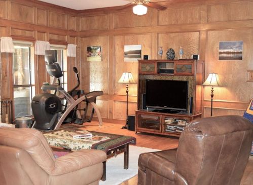 303 Owl Tree Trl, Greenville TX  75402-4214 exterior