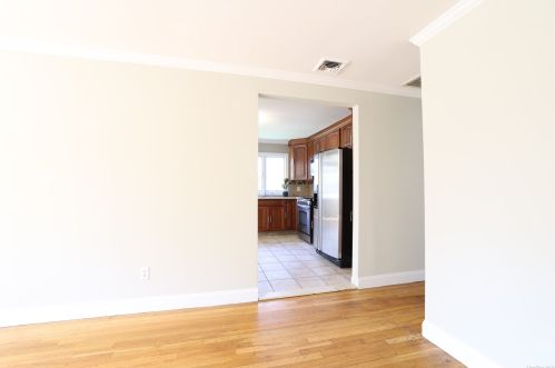 34 Gedney Way, White Plains NY  10605-2519 exterior