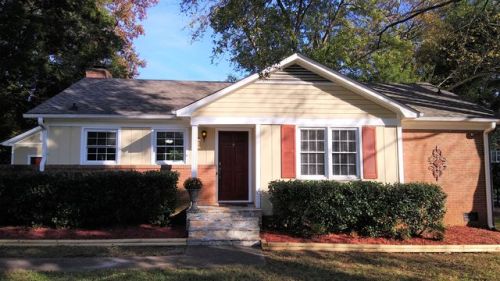 6530 Old Meadow Rd, Charlotte, NC 28227-3334