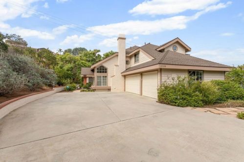 11328 Explorer Rd, La Mesa, CA 91941-7274