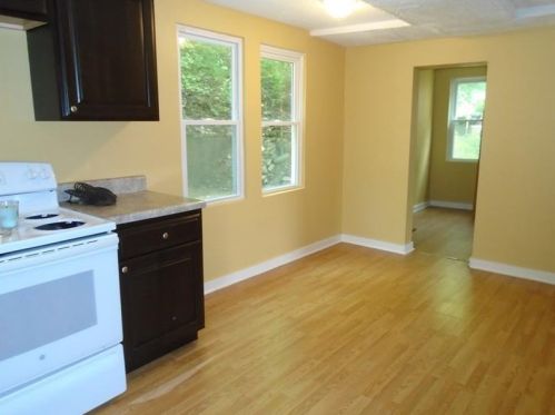 352 Beaver St, Leetsdale PA  15056-1106 exterior