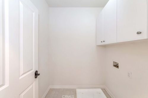 3105 Anacapa Way, Anaheim CA  92801-6154 exterior