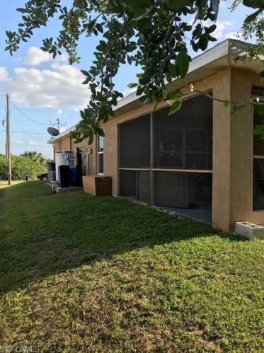 2504 44th St, Lehigh Acres, FL 33976-4759