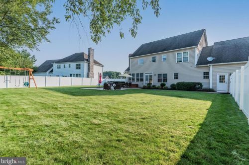 5915 Westover Dr, Navy Sup Dpt PA  17050-6871 exterior