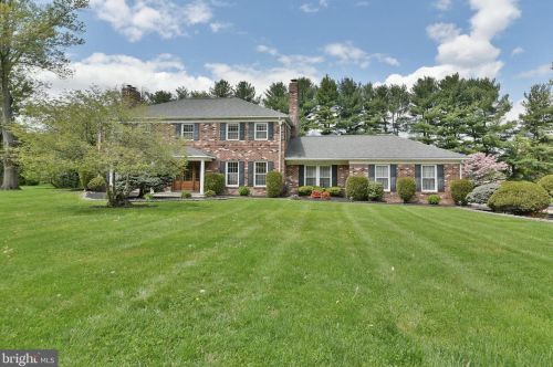 940 Morris Rd, Blue Bell, PA 19422-1551