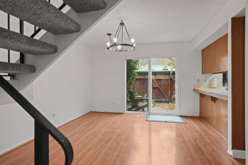 6423 Wexford Cir, Citrus Heights CA  95621-4923 exterior