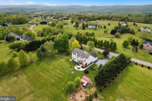 36695 Vineyard View Pl, Purcellville, VA 20132-1761