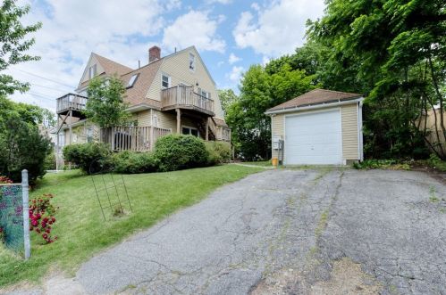 45 Scrimgeour Rd, Worcester MA  01606-2746 exterior