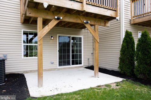 119 Nathan Dr, Riverton NJ  08077 exterior