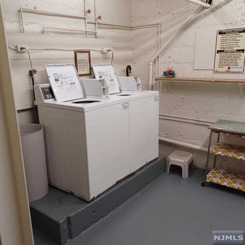 114 2nd St, Ridgefield Park NJ  07660-1052 exterior