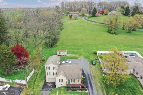 1601 Long Run Rd, Schuylkill Haven, PA 17972-8925