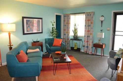 1609 Taylor Ave, New Kensington PA  15068-4134 exterior