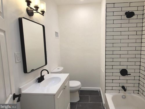 6447 Chew Ave, Philadelphia PA  19119-2037 exterior