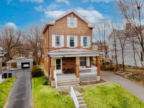 4216 Bell St, Cincinnati, OH 45212-2806