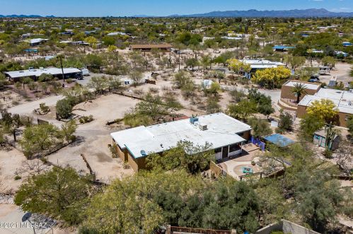 5960 Escondido Ln, Tucson, AZ 85704-2815