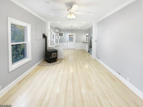 12 Dod Pl, Industrial Hillside, NJ 07205-2309