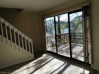 431 Benlea Cir, Virginia Beach VA  23454-3283 exterior
