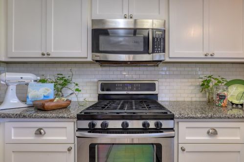 1320 I St, Rio Linda CA  95673-4403 exterior