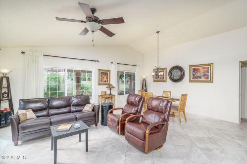 14043 Windsong Trl, Sun City, AZ 85374-3841