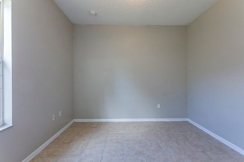 13 Inconnu Dr, Kissimmee FL  34759-4832 exterior