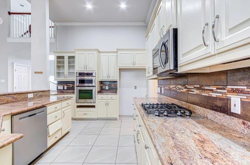 619 Killarney, Richardson TX 75081-5156 exterior