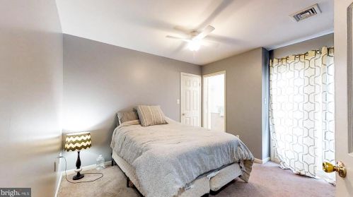 9417 Winchester Ave, Atlantic City NJ  08402-1045 exterior