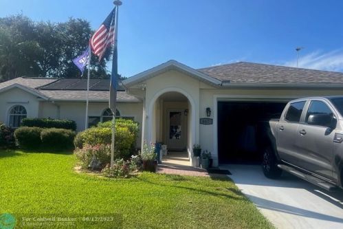 467 Caravan Ter, Sebastian, FL 32958-6519