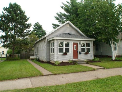 1459 Redfield St, La Crosse, WI 54601-5741
