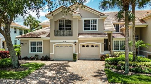 1635 Winding Oaks Way, Naples, FL 34109-0460