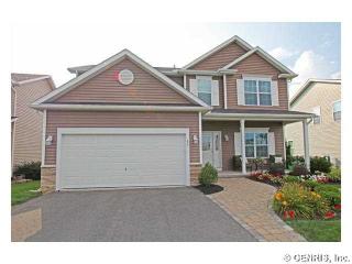 63 Rangers Ct, Rochester, NY 14612-6223