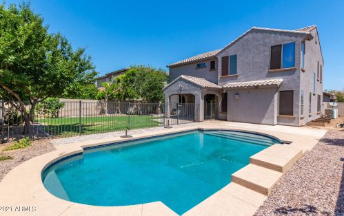 1737 Azalea Dr, Gilbert, AZ 85298-3229