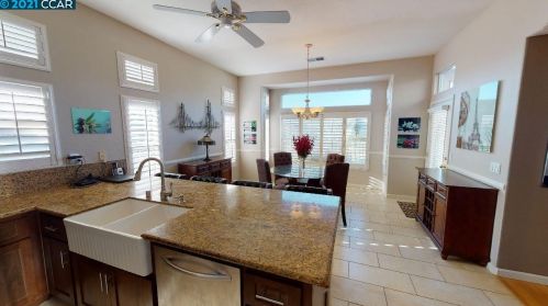 10 Seminole Ct, Rio Vista, CA 94571-9767