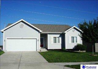 6407 149th St, Omaha, NE 68116-4588